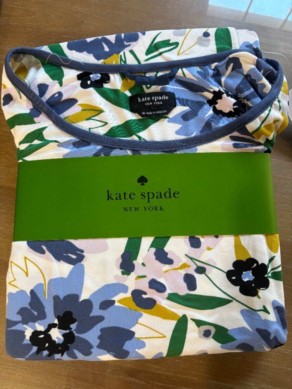 Kate Spade New York Floral Pajama Set NWT Size M